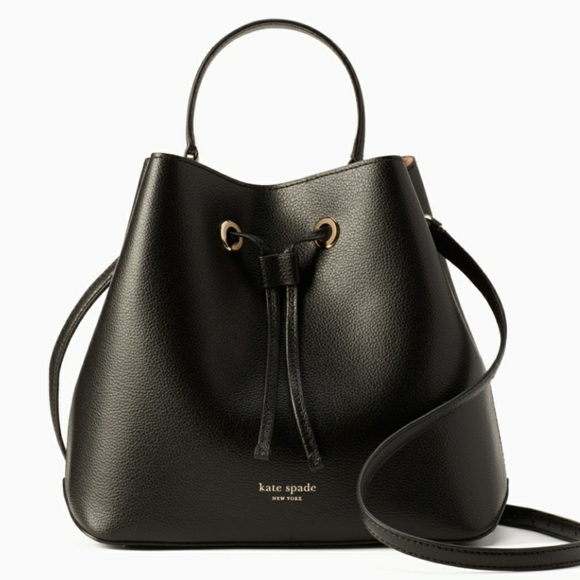 kate spade Handbags - NWT Kate Spade large Eva bucket bag